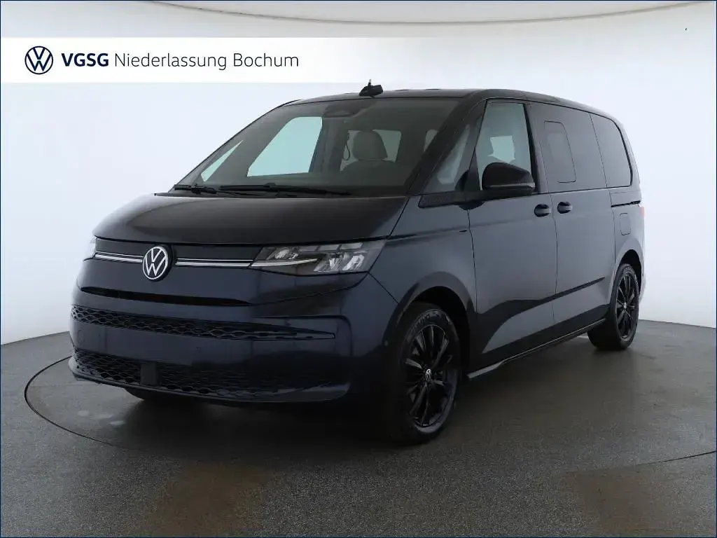 Gebraucht VW Multivan Life 150 PS (110 kW) 2025 Blau Van / Kleinbus