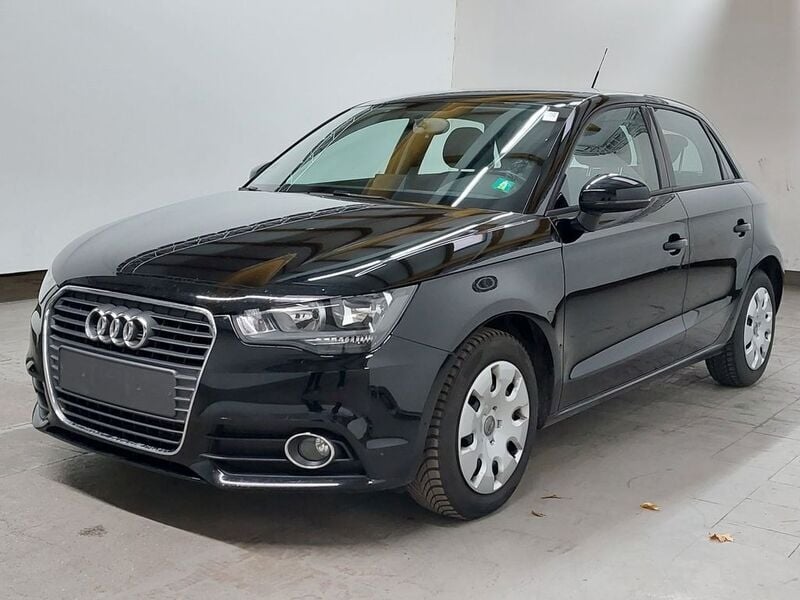 Schwarz Gebraucht 2014 Audi A1 Sportback Attraction Kleinwagen | 9.490 € (Etwas zu teuer) - Bild 1/4