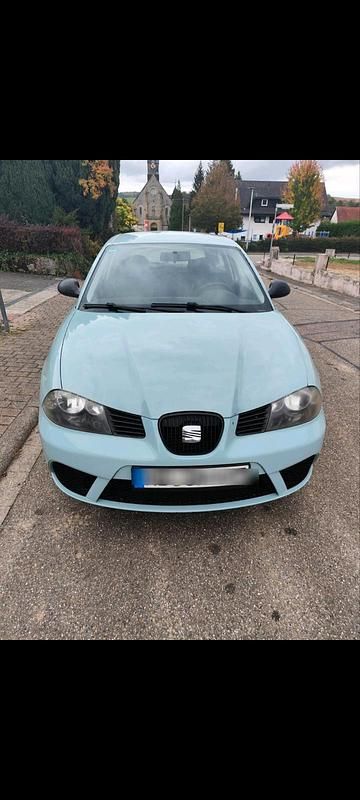 Blau Gebraucht 2006 Seat Ibiza Kleinwagen | 980 € (Guter Preis) - Bild 1/4