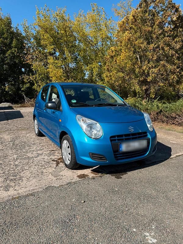 Gebraucht Suzuki Alto 68 PS (50 kW) 2011 Andere farben Kleinwagen