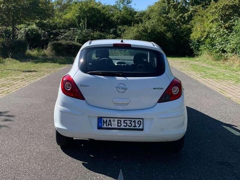 Second-hand Opel Corsa Selection 60 CP (44 kW) 2009 Alb Hatchback