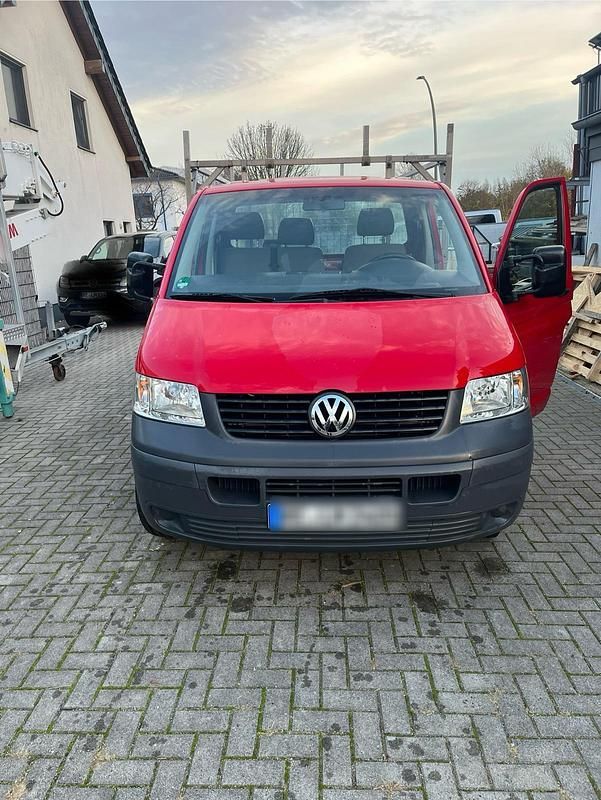 Rot Gebraucht 2006 VW T5 Van | 7.200 € (Guter Preis) - Bild 1/4