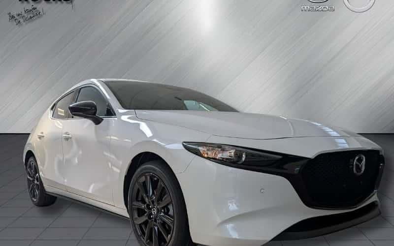 Weiß Gebraucht 2025 Mazda 3 Homura-Line Limousine | 24.990 € (Fairer Preis) - Bild 1/4