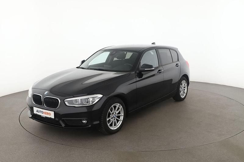 Schwarz Gebraucht 2019 BMW 118 Advantage Kleinwagen | 16.960 € (Guter Preis) - Bild 1/3