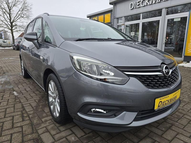 Gebraucht Opel Zafira Active 140 PS (102 kW) 2017 Licht grau m2 Van / Kleinbus