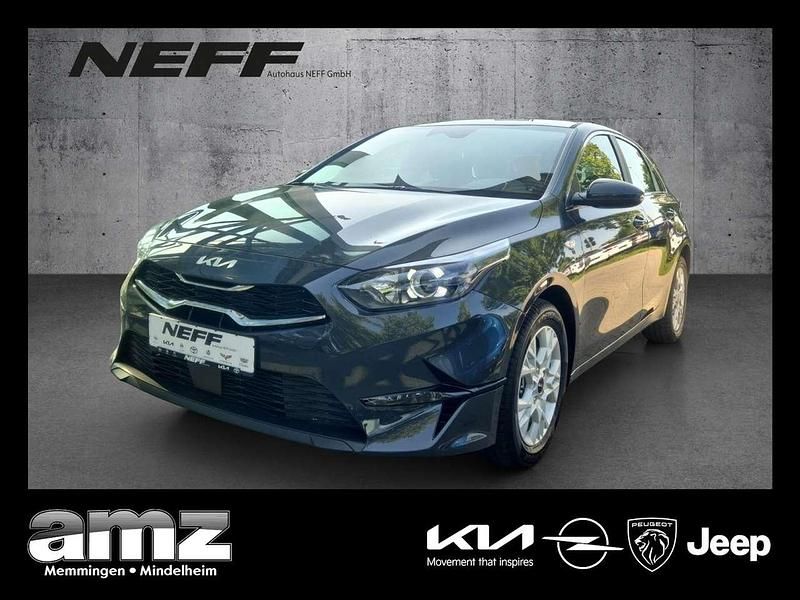 Darkpenta grau metallic Neu 2025 Kia Ceed GT GT-Line Limousine | 25.990 € (Superpreis) - Bild 1/4