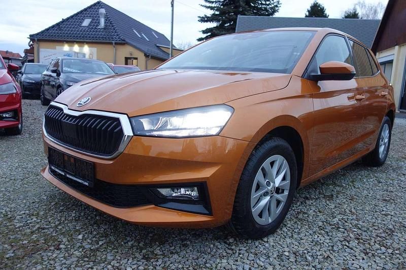 Gebraucht Skoda Fabia Selection 116 PS (85 kW) 2024 Phoenixorange metallic Kleinwagen