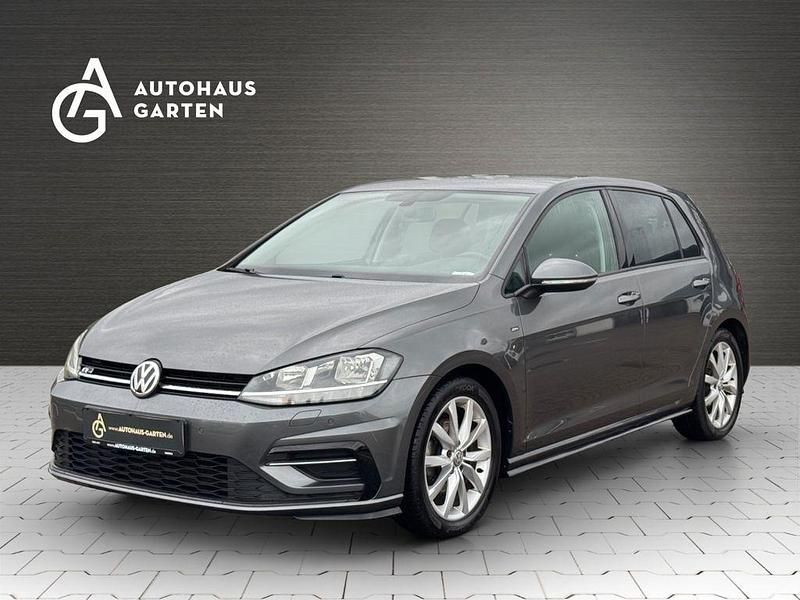 Indiumgrau metallic Gebraucht 2018 VW Golf VII Join Limousine | 13.950 € (Fairer Preis) - Bild 1/4