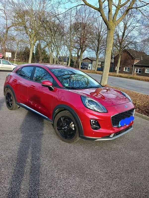 Gebraucht Ford Puma Titanium 125 PS (91 kW) 2020 Rot Kleinwagen