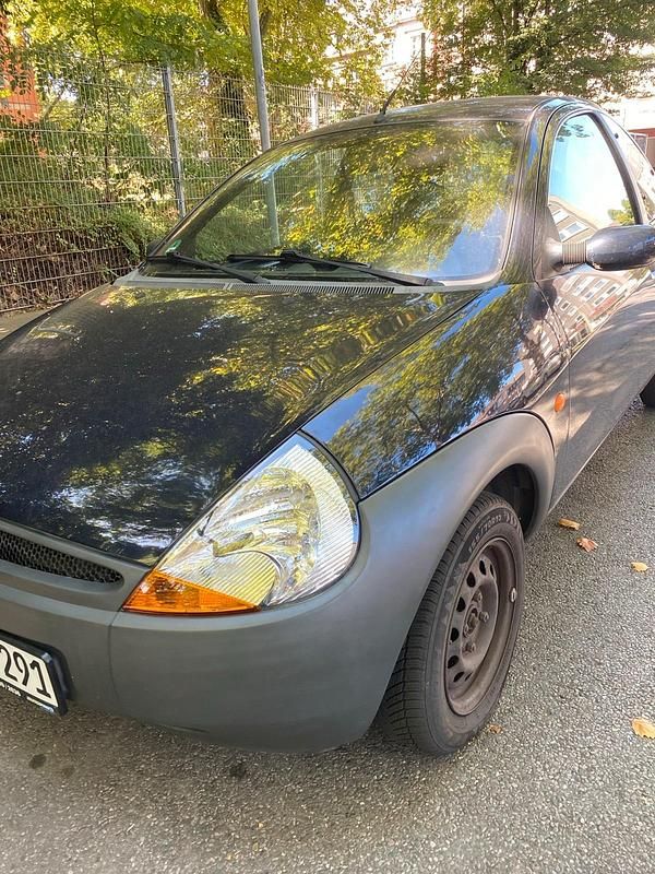 Blau Gebraucht 2006 Ford Ka Kleinwagen | 800 € (Fairer Preis) - Bild 1/4