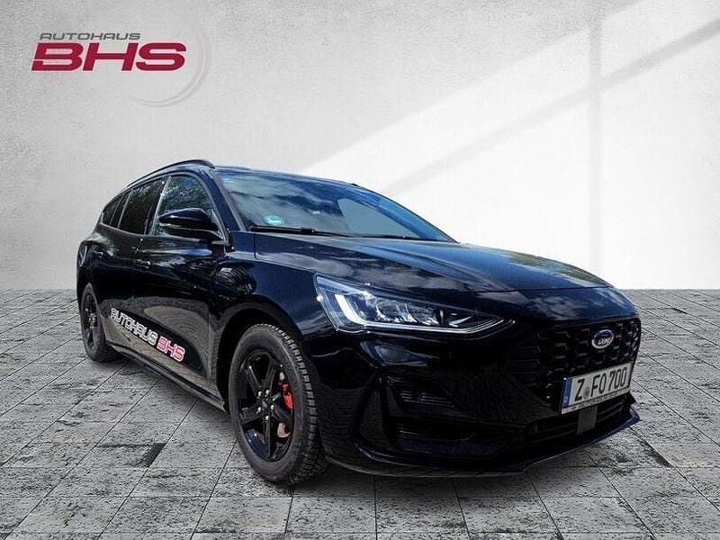 Gebraucht Ford Focus ST-Line 125 PS (91 kW) 2023 Agate black (schwarz) Kombi