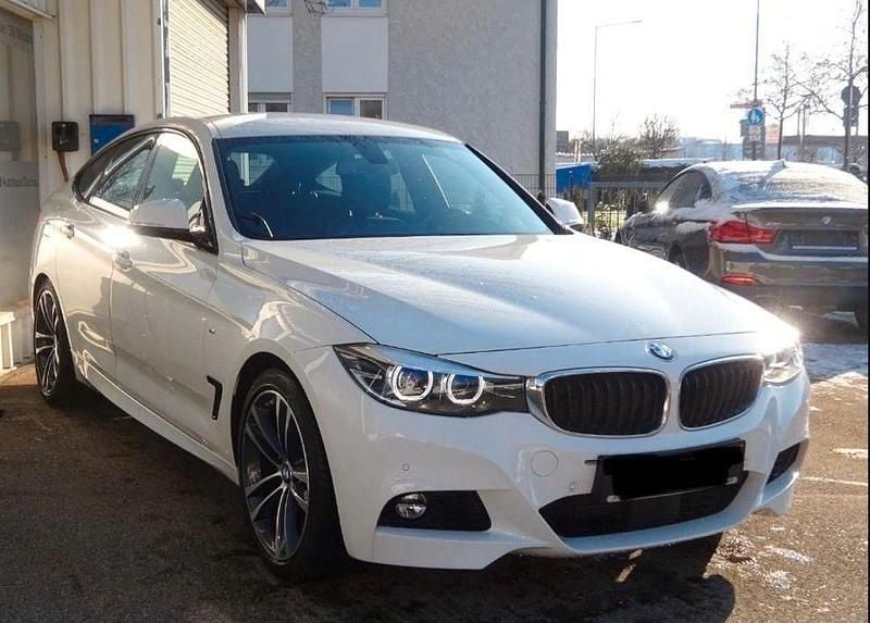 Weiß Gebraucht 2018 BMW 320 Gran Turismo M Sport Limousine | 21.600 € (Fairer Preis) - Bild 1/3