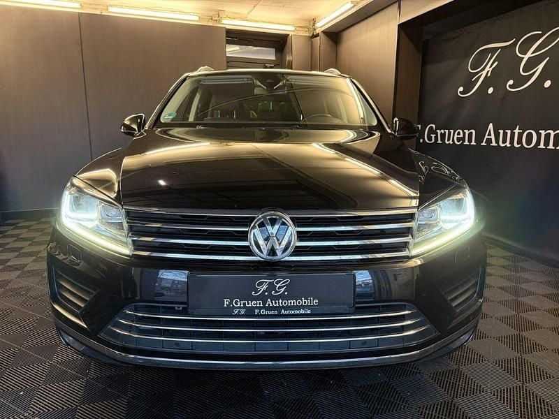 Gebraucht VW Touareg 262 PS (192 kW) 2015 Schwarz SUV