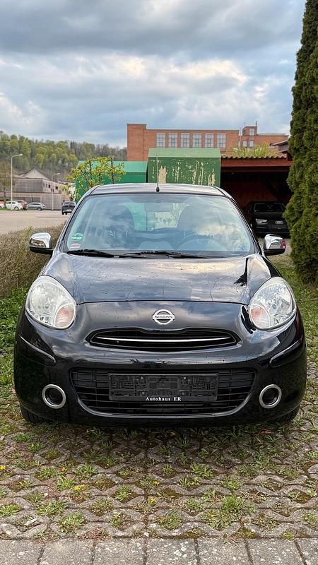 Gebraucht Nissan Micra 80 PS (58 kW) 2012 Schwarz Kleinwagen