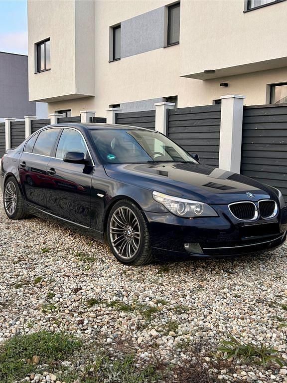 Blau Gebraucht 2007 BMW 530 Limousine | 6.500 € (Guter Preis) - Bild 1/4