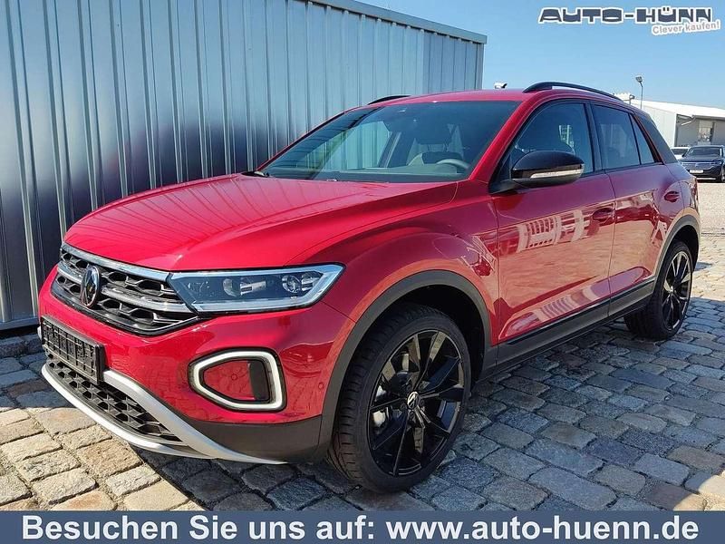 Kingsred metallic Neu 2025 VW T-Roc IQ Drive SUV | 34.490 € (Superpreis) - Bild 1/4