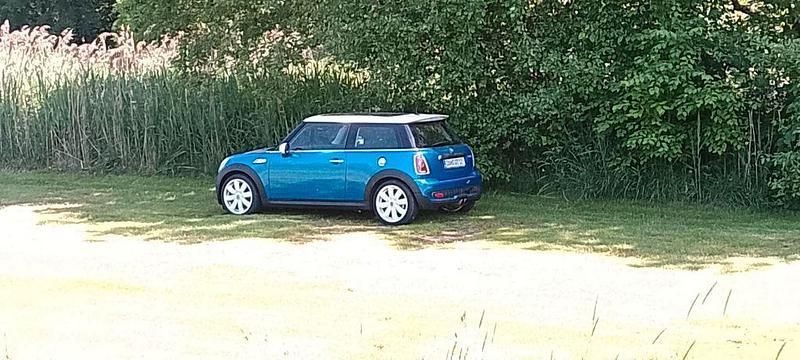 Blau Gebraucht 2006 Mini Cooper S Kleinwagen | 5.490 € (Guter Preis) - Bild 1/4
