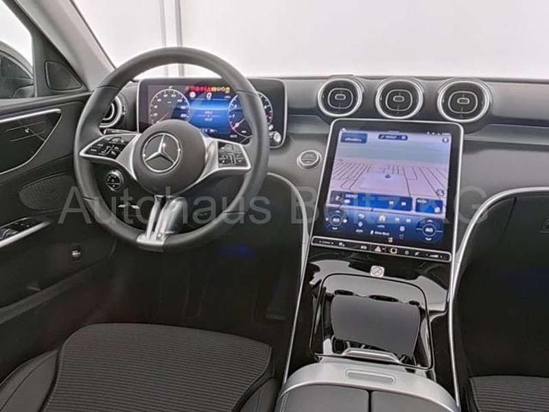 Gebraucht Mercedes C180 170 PS (125 kW) 2024 Obsidianschwarz Limousine