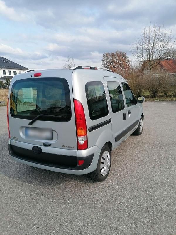 Gebraucht Renault Kangoo Authentique 75 PS (55 kW) 2006 Silber Van / Kleinbus