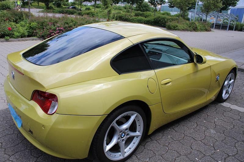 Gebraucht BMW Z4 Performance 265 PS (194 kW) 2007 Gelb Coupé