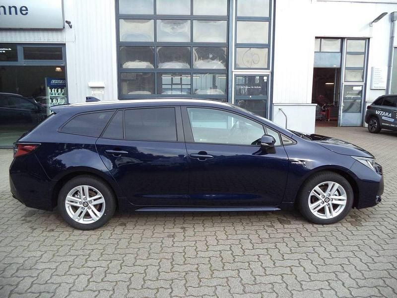 Schwarz Neu 2025 Suzuki Swace Comfort+ Limousine | 31.990 € - Bild 1/4