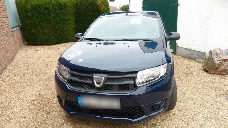 Gebraucht Dacia Sandero Ambiance 72 PS (52 kW) 2013 Blau Kleinwagen
