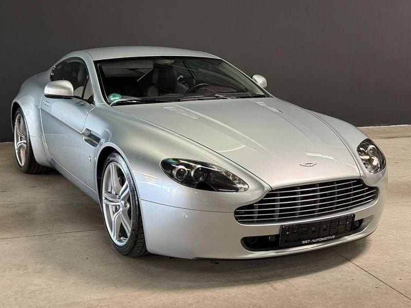 Gebraucht 2010 Aston Martin V8 Vantage Coupé | 58.900 € (Fairer Preis) - Bild 1/4
