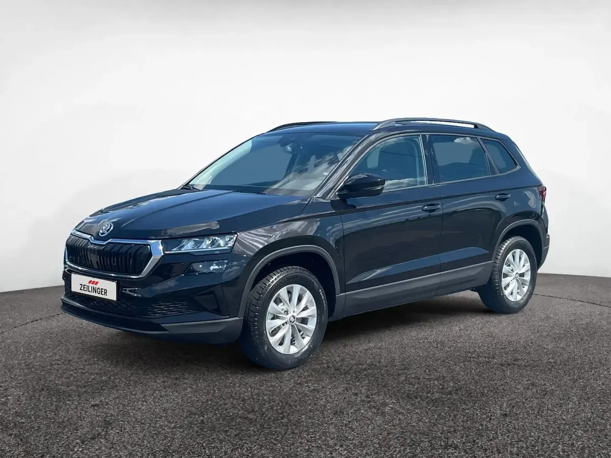 Neu Skoda Karoq Selection 150 PS (110 kW) 2026 Schwarzmagic perleffekt SUV