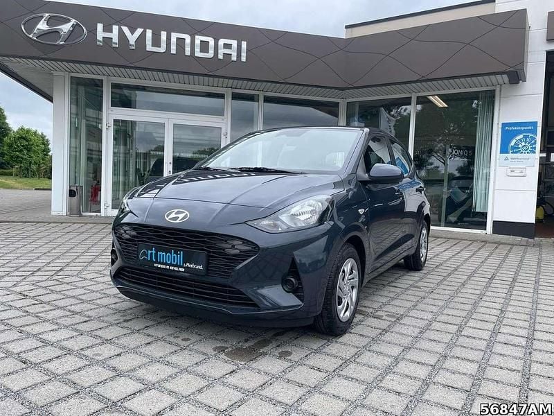 Grau Gebraucht 2025 Hyundai i10 Select Kleinwagen | 15.490 € (Fairer Preis) - Bild 1/4