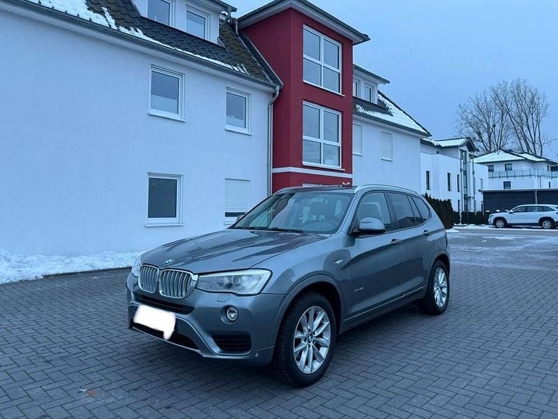 Grau Gebraucht 2017 BMW X3 xLine SUV | 15.900 € (Guter Preis) - Bild 1/4