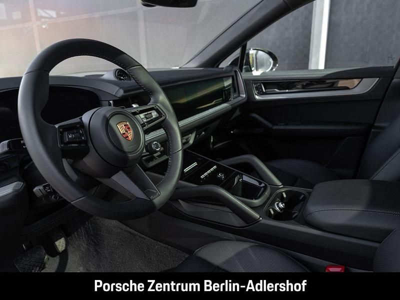 Second-hand Porsche Cayenne 470 CP (345 kW) 2025 Negru SUV