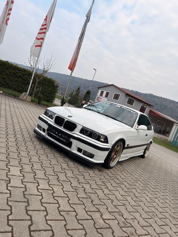 Second-hand BMW 328 Performance 193 CP (141 kW) 1996 Alb Coupe
