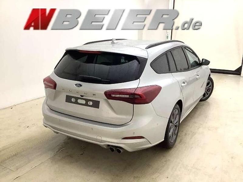 Gebraucht Ford Focus ST-Line X 116 PS (85 kW) 2025 Silber Kombi