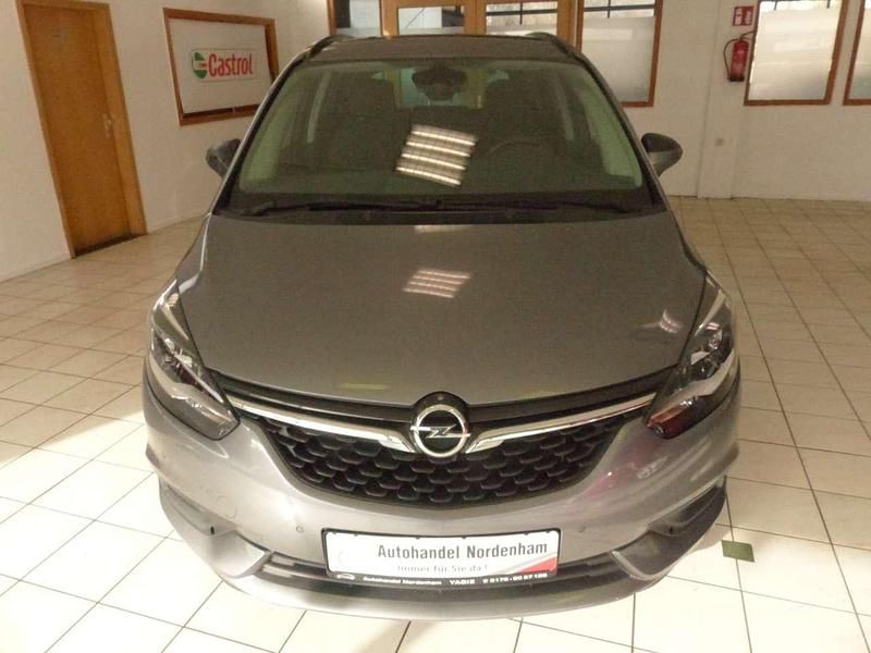 Gebraucht Opel Zafira Tourer Active 140 PS (102 kW) 2017 Licht grau m2 Van / Kleinbus