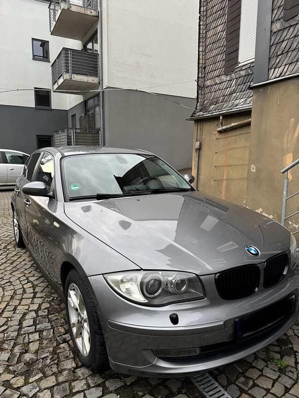 Gebraucht 2009 BMW 120 Kleinwagen | 3.500 € (Fairer Preis) - Bild 1/2