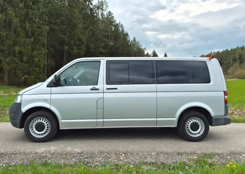 Gebraucht VW Transporter 131 PS (96 kW) 2008 Grau Van