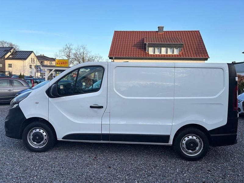 Gebraucht Opel Vivaro 120 PS (88 kW) 2020 Weiß Van / Kleinbus