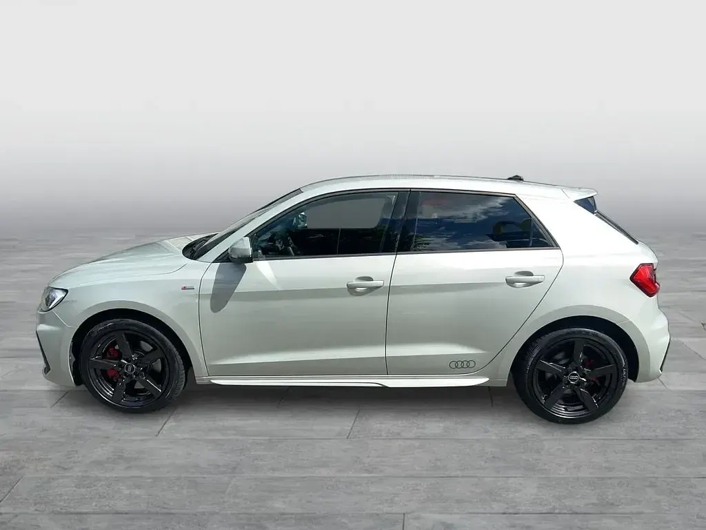 Gebraucht Audi A1 Sportback S-Line 207 PS (152 kW) 2025 Tausilber metallic Kleinwagen