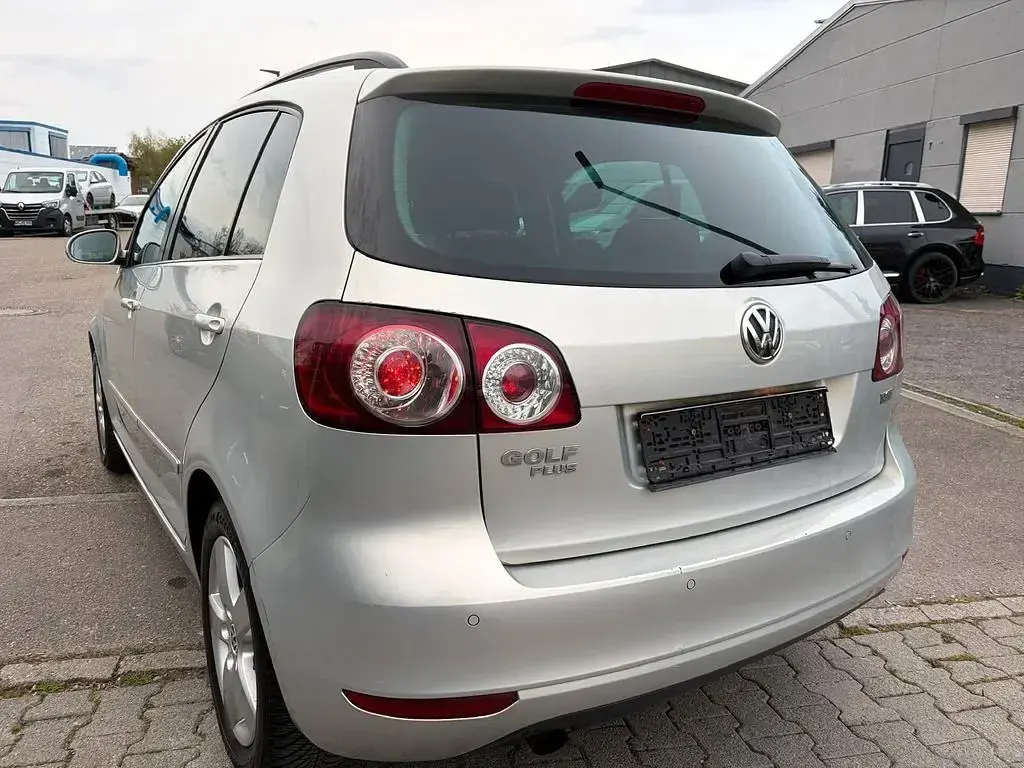 Gebraucht VW Golf Plus Team 86 PS (63 kW) 2011 Silber Van / Kleinbus