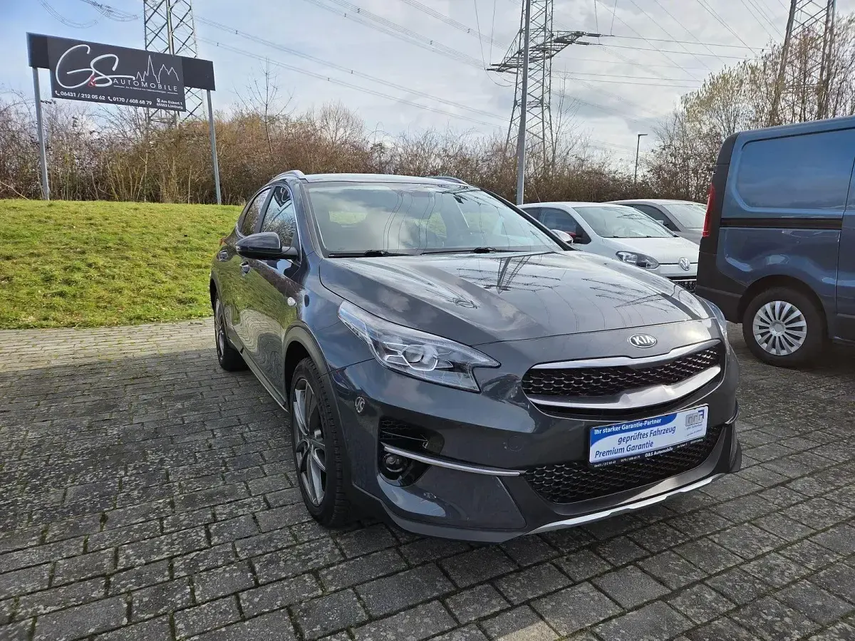 Gebraucht Kia XCeed 140 PS (102 kW) 2020 Silber SUV