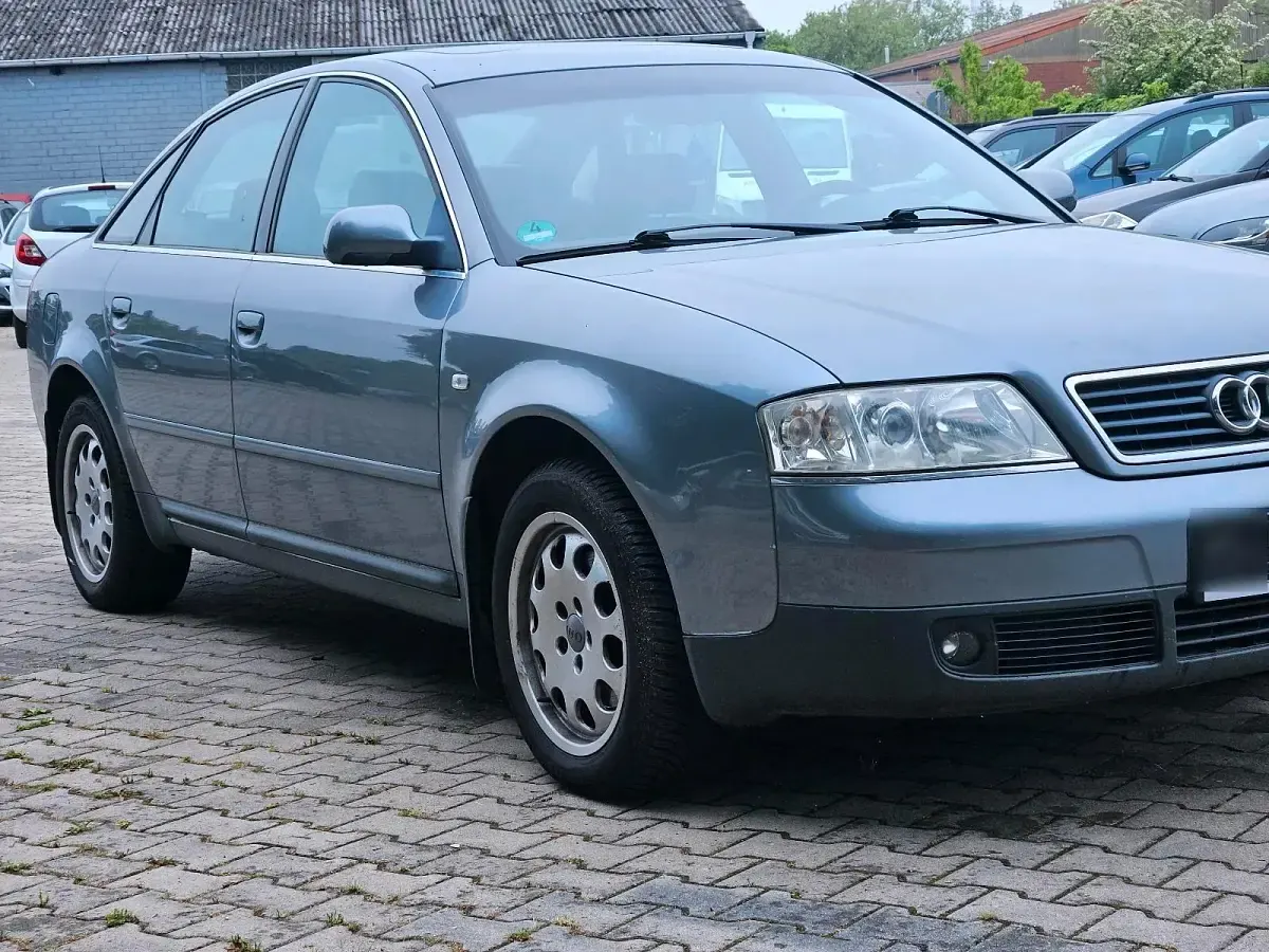 Gebraucht Audi A6 122 PS (89 kW) 2000 Grau Limousine