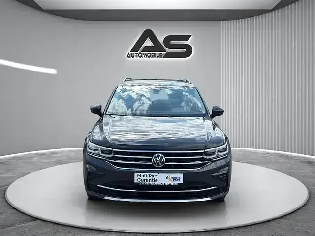 Gebraucht VW Tiguan Elegance 245 PS (180 kW) 2021 Grau SUV