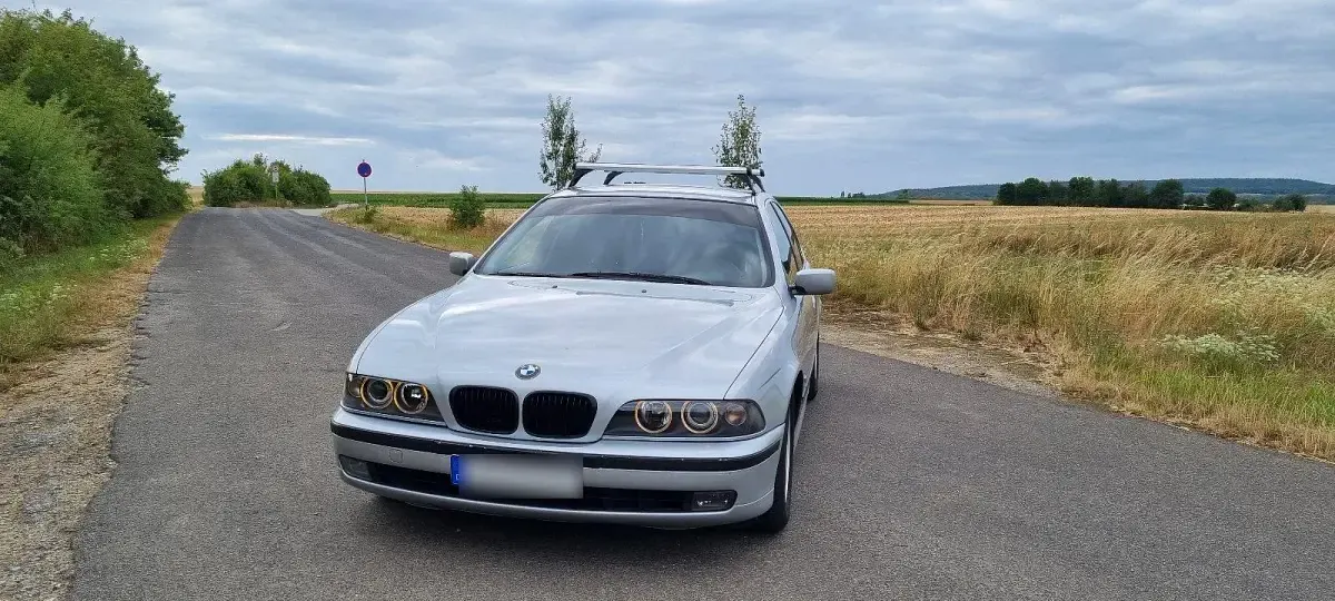 Gebraucht BMW 528 193 PS (141 kW) 1997 Silber Limousine