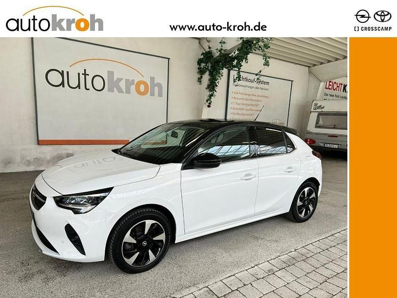 Jade weiss/arktis weiss Gebraucht 2021 Opel Corsa-e Elegance Kleinwagen | 16.990 € (Etwas zu teuer) - Bild 1/4