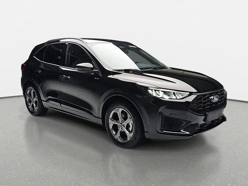 Gebraucht Ford Kuga ST-Line 186 PS (136 kW) 2025 Schwarz SUV