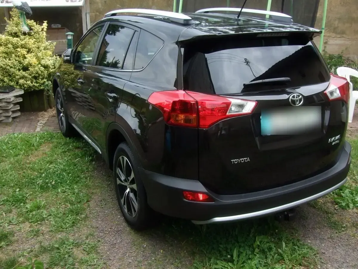 Gebraucht Toyota RAV4 152 PS (111 kW) 2015 Braun SUV