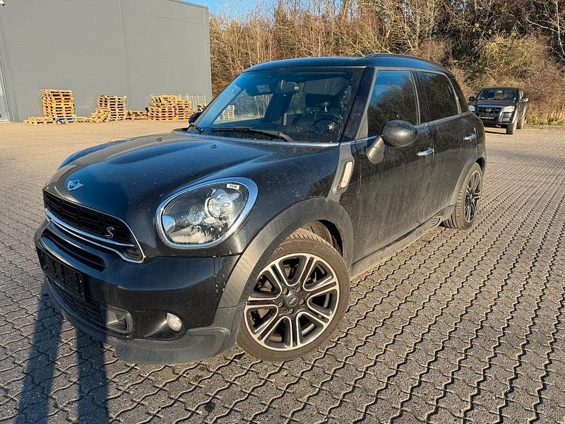 Schwarz Gebraucht 2015 Mini Cooper SD Countryman SUV | 7.500 € (Fairer Preis) - Bild 1/4