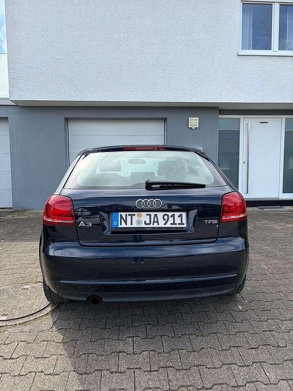 Gebraucht Audi A3 Attraction 105 PS (77 kW) 2011 Kleinwagen