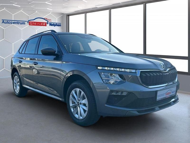 Neu Skoda Kamiq Selection 116 PS (85 kW) 2026 Grau SUV