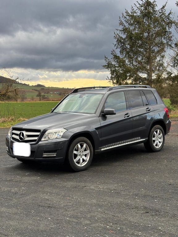 Grau Gebraucht 2011 Mercedes GLK350 SUV | 6.999 € (Superpreis) - Bild 1/3